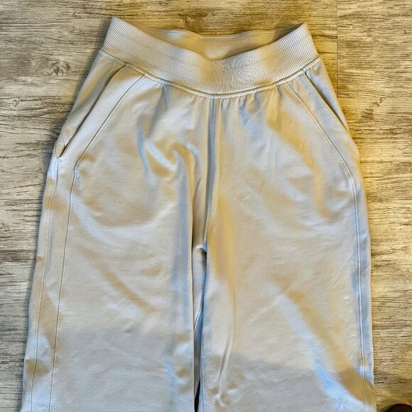 🍋 Lululemon Athletica Wide Leg pants Size 4 - Picture 9 of 9